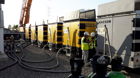 Tíz darab MOBILAIR berendezés üzembe helyezése.