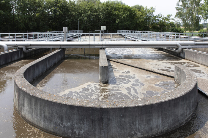 A levegőztető tartályban lévő mikroorganizmusokat ellátása oxigénnel.