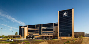 Neues Produktionsgebäude mit Passivhausstandart von Joh Johannson Kaffe.